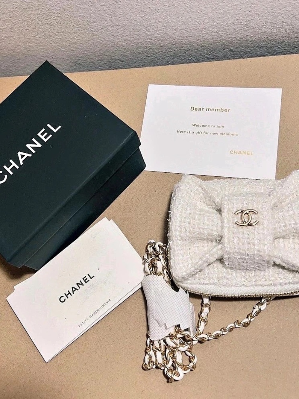 🤍 Chanel VIP Tweed Mini Crossbody Bag 🤍